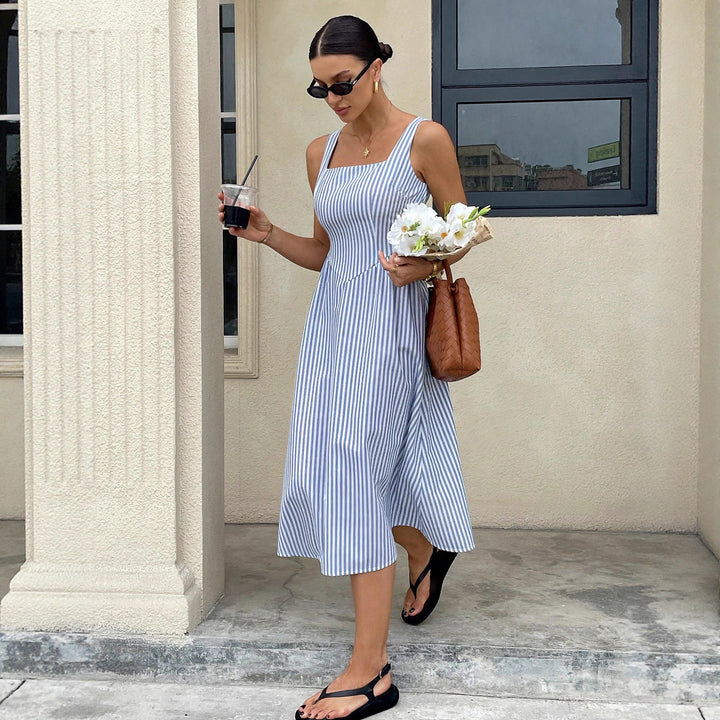 Women’s midi dress with square neckline, wide straps and tailored A-line cut Mune Fashion