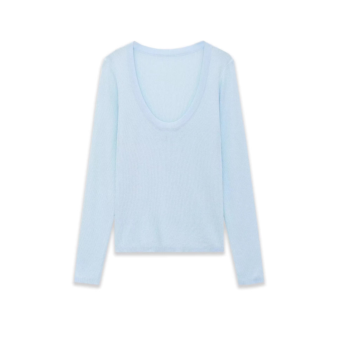 Women's fine knit pullover with deep U-neck and narrow silhouette Mune Fashion