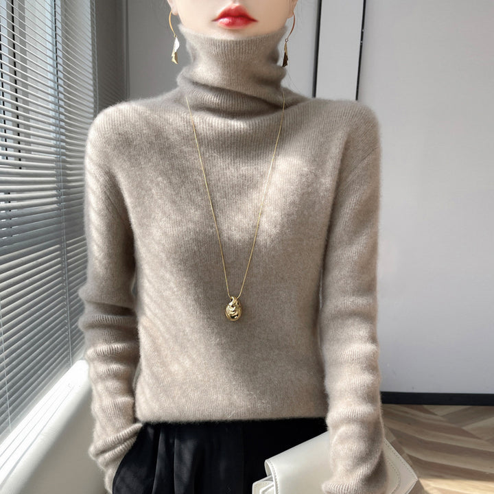 Women's short-cut turtleneck sweater made of soft cashmere blend with slim silhouette Mune Fashion