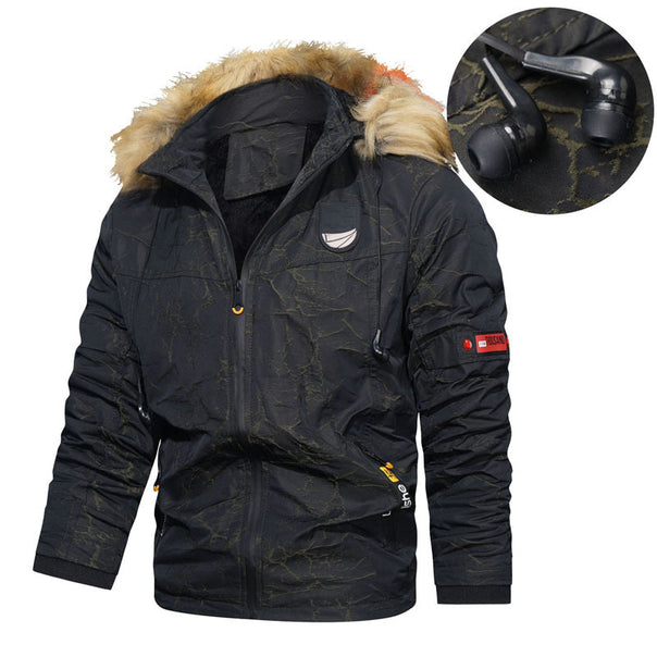 Men's thermally insulated parka in utility style with faux fur hood and padded lining Mune Fashion