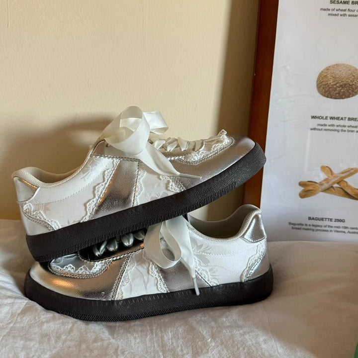 Ladies' stylish sneakers with elegant satin ribbon Mune Fashion