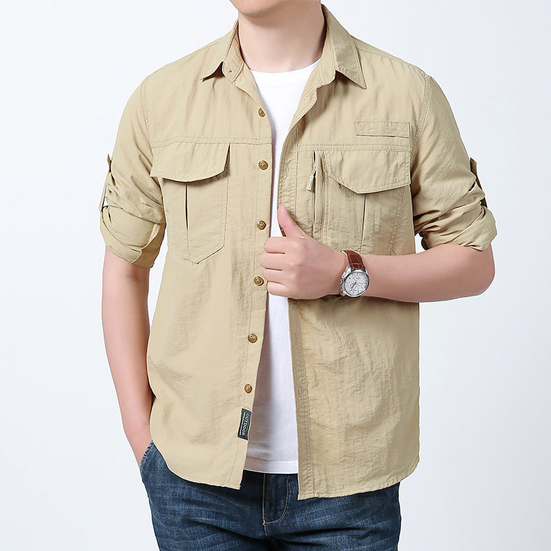 Men's long-sleeved field shirt made of lightweight ripstop with multifunctional chest pockets and concealed zip.