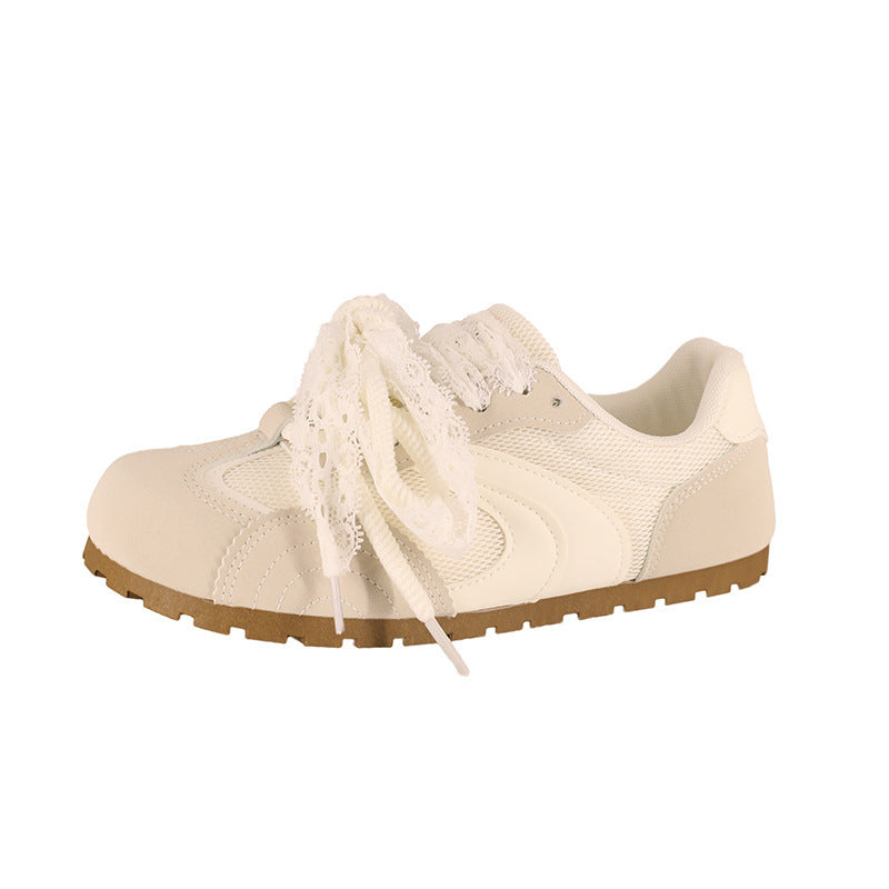 Women Sneaker with romantic lace-up system Mune Fashion
