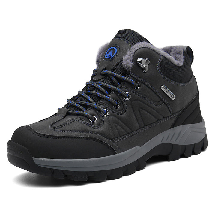 Men's waterproof winter trekking shoes with lined interior, reinforced toe cap and grippy profile sole Mune Fashion