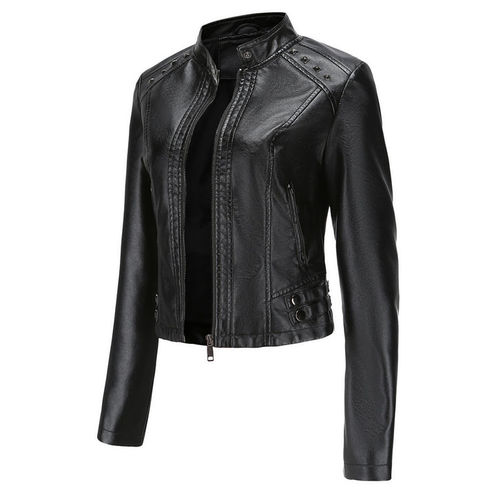 Women's short fitted faux leather jacket with studded detailing and stand-up collar Mune Fashion