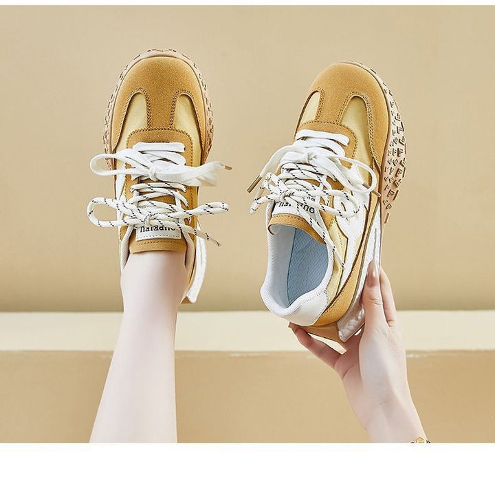 Women's sporty sneakers with innovative cushioning system and flexible outsole Mune Fashion