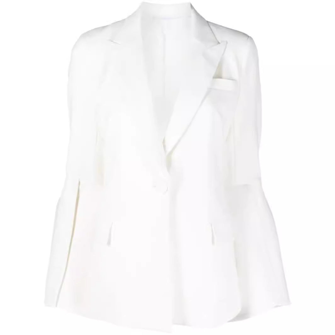 Ladies two-piece tailored suit with fitted single-breasted jacket and flared sleeve cuffs Mune Fashion