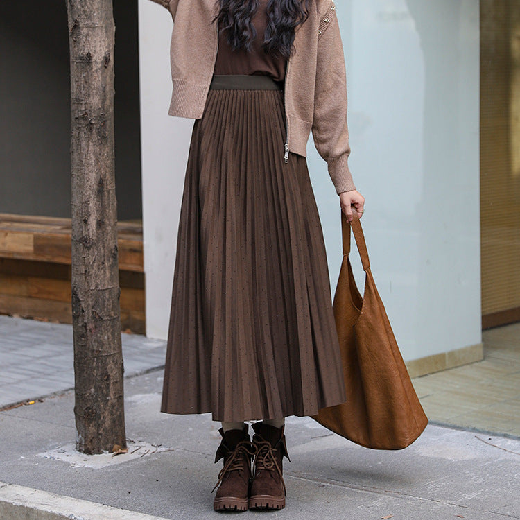 Women's pleated midi skirt with smocked waistband and fine dot pattern Mune Fashion