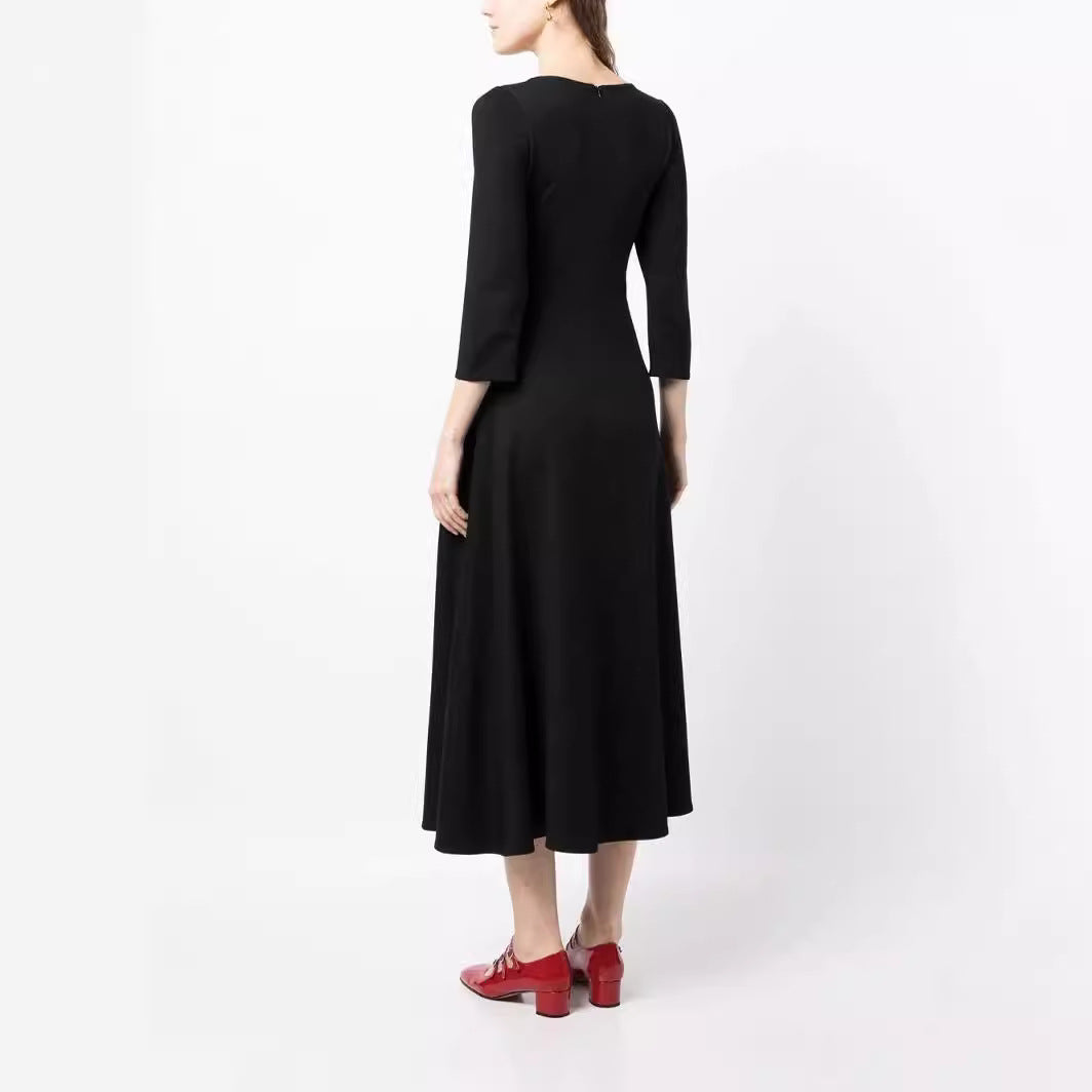 Women Elegant Midi Dress with tailored A-line cut and three-quarter sleeves Mune Fashion