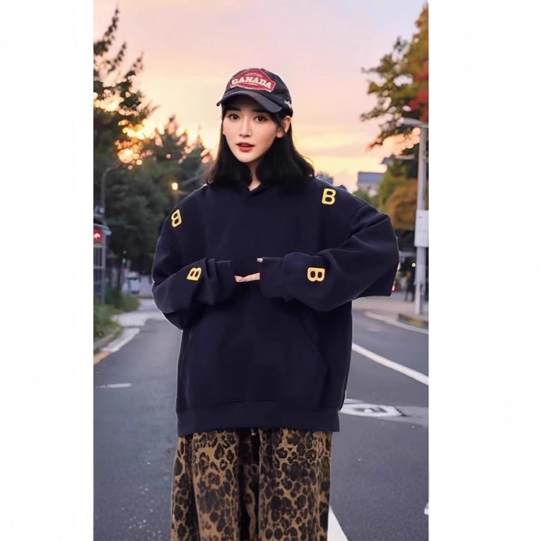Unisex Urban Hoodie with Large Print Mune Fashion