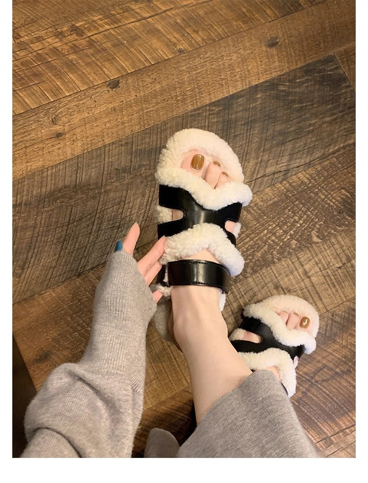 Women’s teddy-lined mules with adjustable straps Mune Fashion