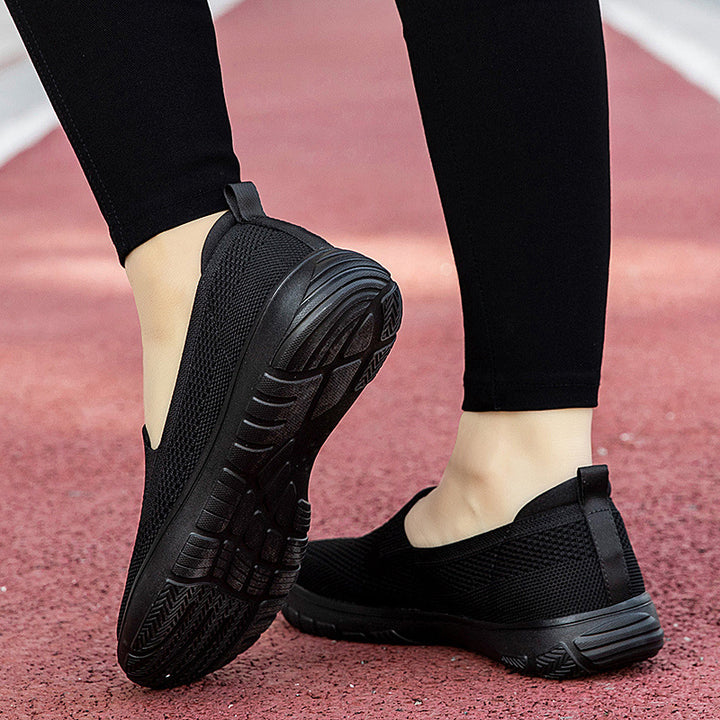 Women's seamless knitted slipper with ergonomic footbed contour and shock-absorbing lightweight sole Mune Fashion