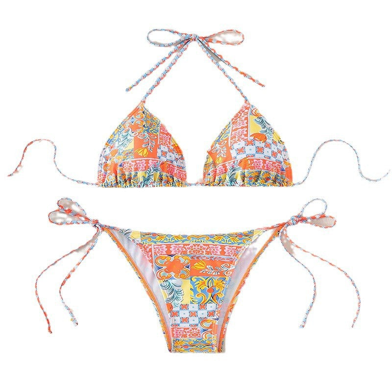 Women's triangle bikini with playful floral design and adjustable straps Mune Fashion