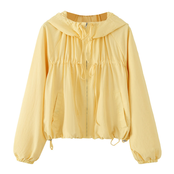 Women's short-cut windbreaker jacket with wide collar, drawstring, and elastic cuffs Mune Fashion