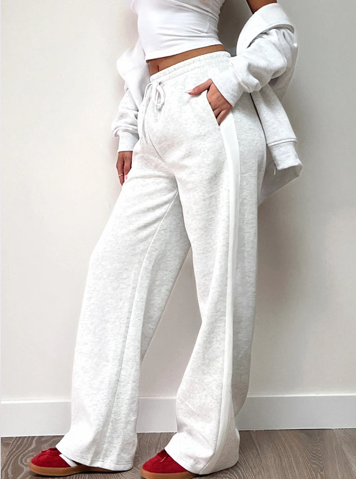 Women's Wide High-Waist Jogging Pants with Side Contrast Stripe and Pockets