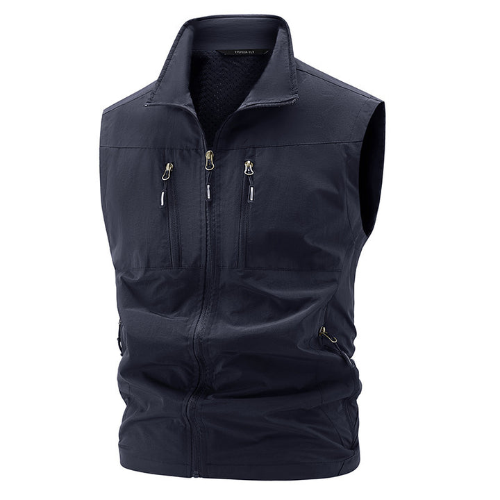 Men's Lightweight Outdoor Vest with Practical Pockets Mune Fashion