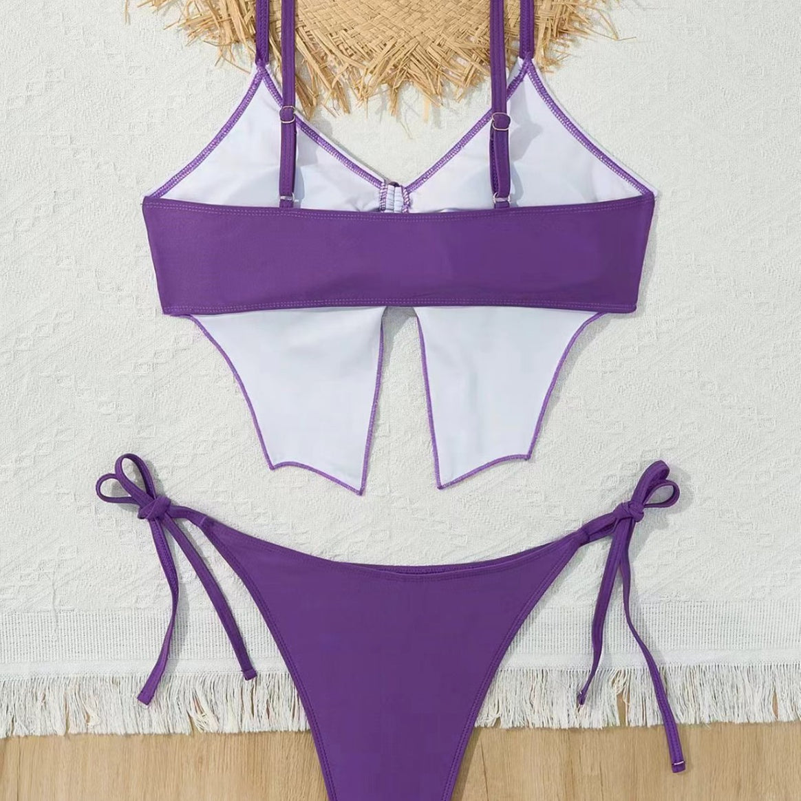 Women's bikini set with playful butterfly design Mune Fashion