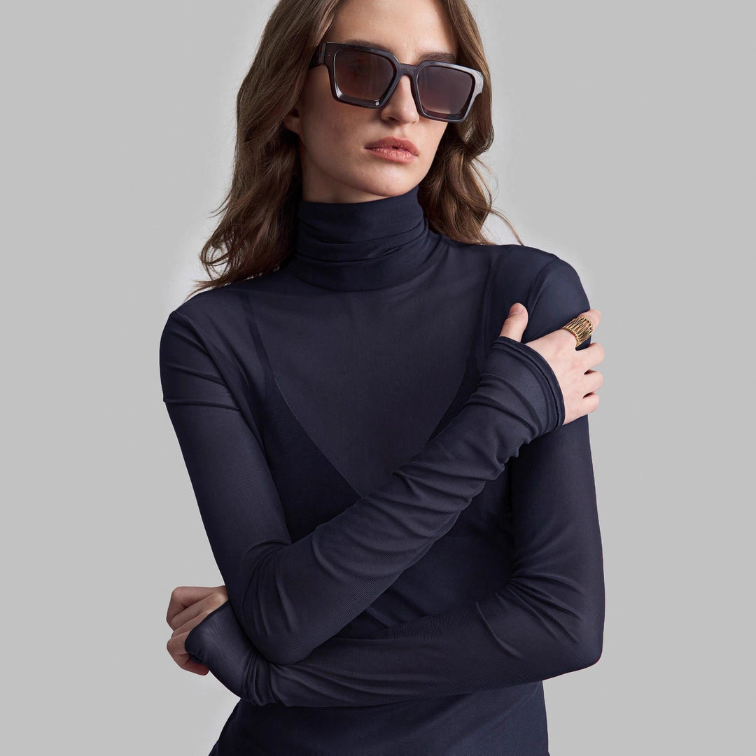Women's fine transparent mesh long-sleeve top with turtleneck and fitted shape Mune Fashion