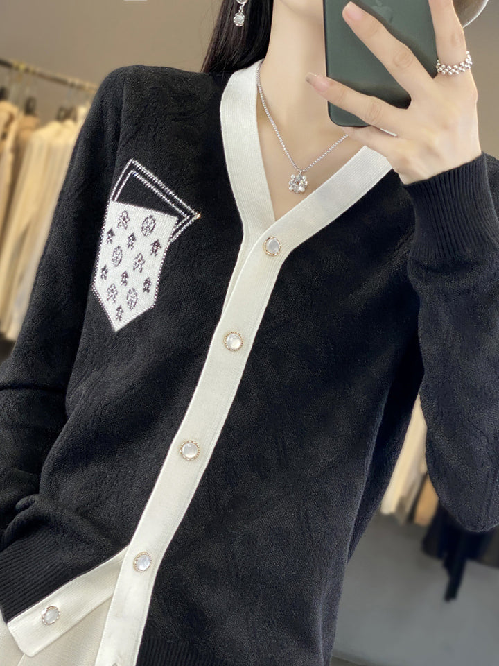 Women's Short-Cut V-Neck Cardigan with Pearlescent Buttons and Contrasted Breast Pocket Mune Fashion
