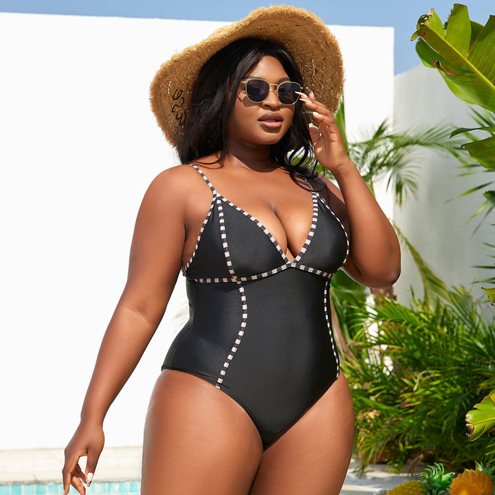 Women's One-Piece Swimsuit with Trendy Contrast Accents Mune Fashion