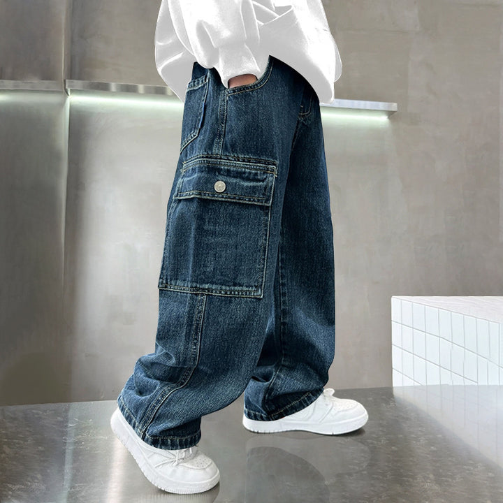 Women's casual cargo jeans by Mune Fashion