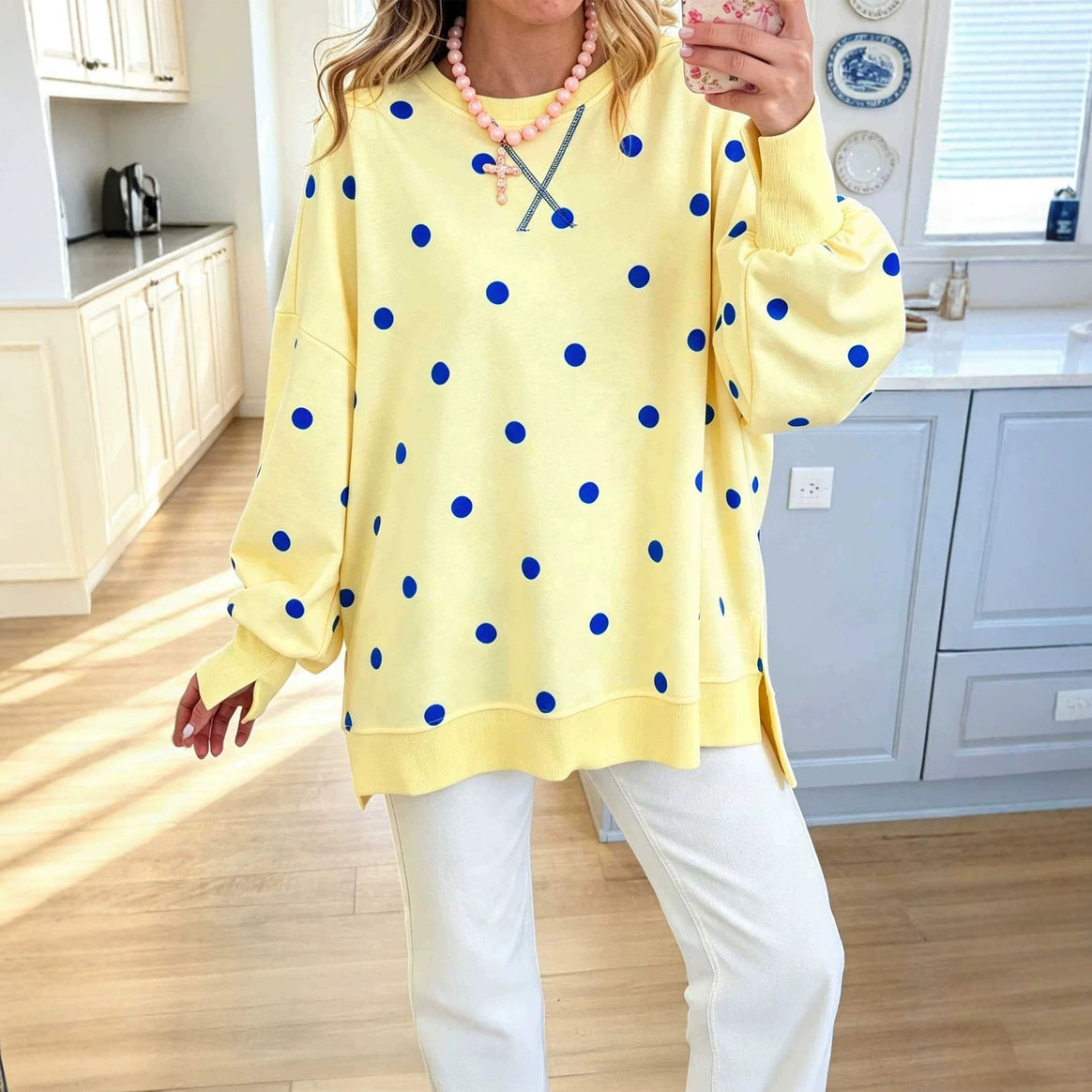 Women's Oversize Sweatshirt with Puff Sleeves, Polka Dots and Side Slits Mune Fashion