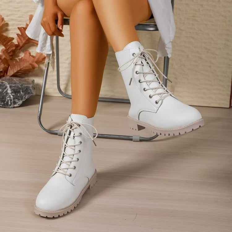 Women's  lace-up boots with side zipper and profiled rubber outsole Mune Fashion