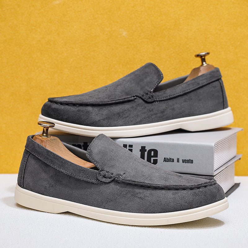 Men's Comfortable Moccasins Made of Suede