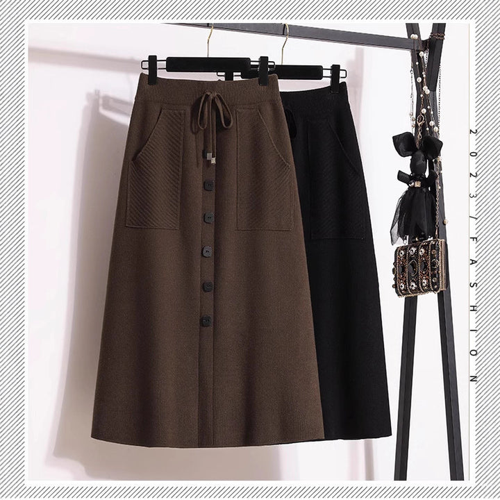 Ladies Elegant Midi Skirt with Practical Pockets and Button Details Mune Fashion