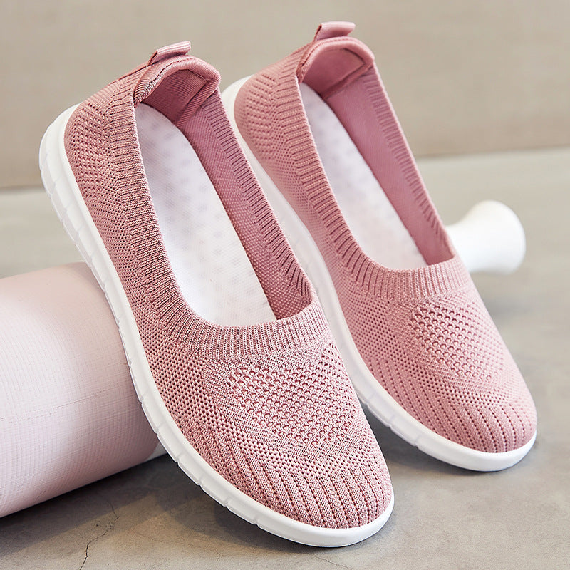 Women Comfortable Slip-On Sneakers made of Breathable Material Mune Fashion
