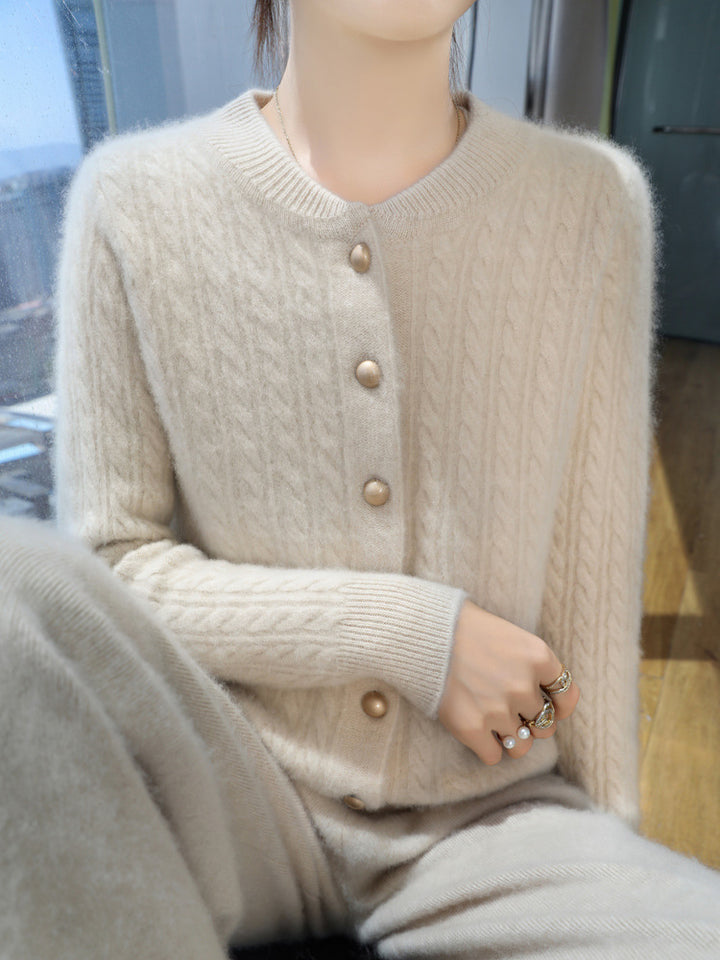 Women's Lightweight Cable Knit Cardigan in Mohair Look with Decorative Pearl Buttons Mune Fashion