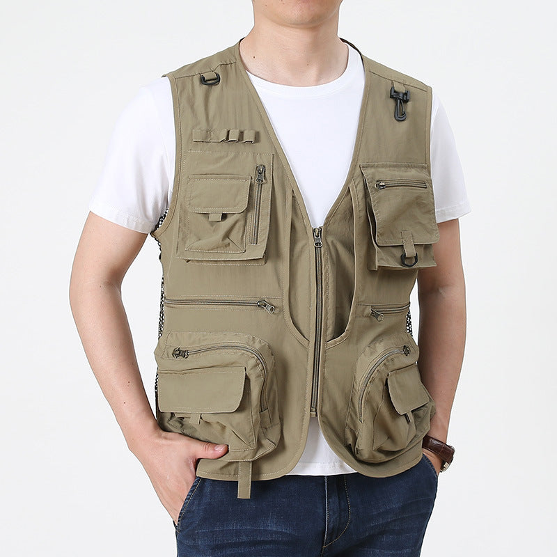 Men's multifunctional utility fishing vest with numerous zip and flap pockets Mune Fashion