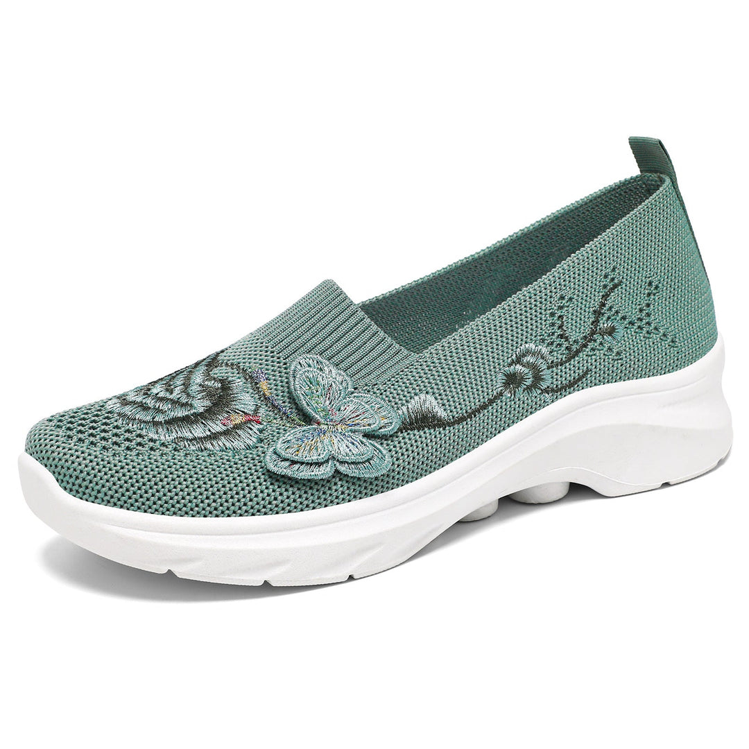 Ladies Elegant Slip-On Sneakers with Floral Embroidery Mune Fashion