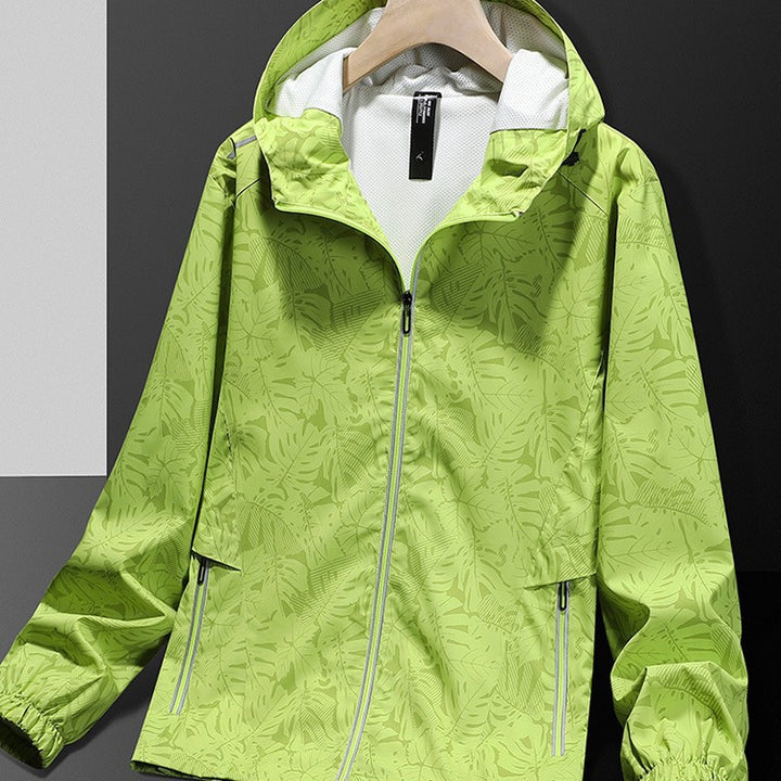 Women Lightweight Rain Jacket with Adjustable Hood Closure Mune Fashion