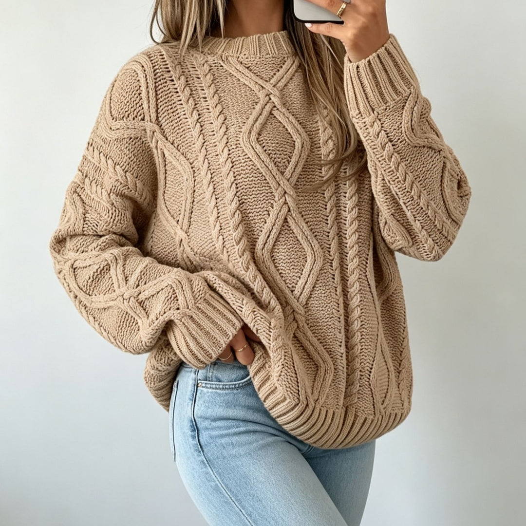 Women's Oversize Braided Knit Sweater with Cable Pattern and Round Neck Mune Fashion