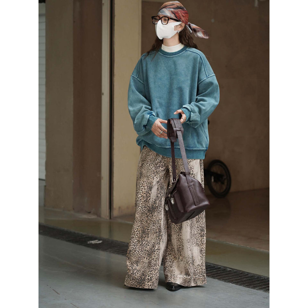 Women's Cotton Blend Relaxed Sweater with Washed Surface and Raglan Sleeves Mune Fashion