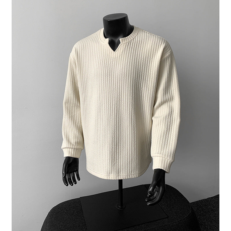 Men's coarse structured knit sweater with V-shaped slit collar and rounded hem Mune Fashion