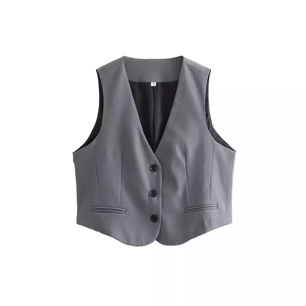 Women's tailored business vest with V-neckline and piped insert pockets Mune Fashion