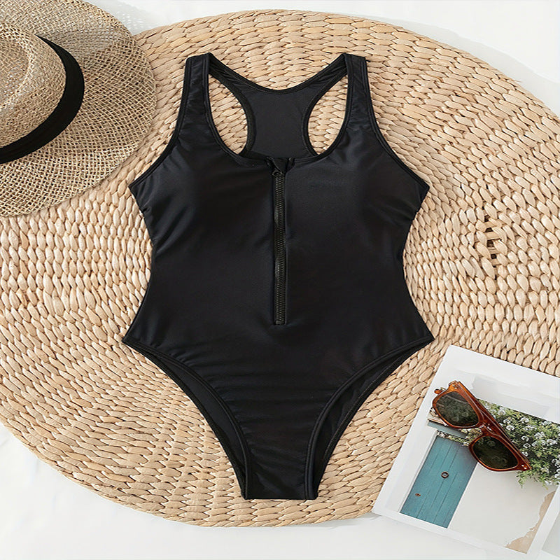 Ladies Sporty One-Piece Swimsuit Mune Fashion