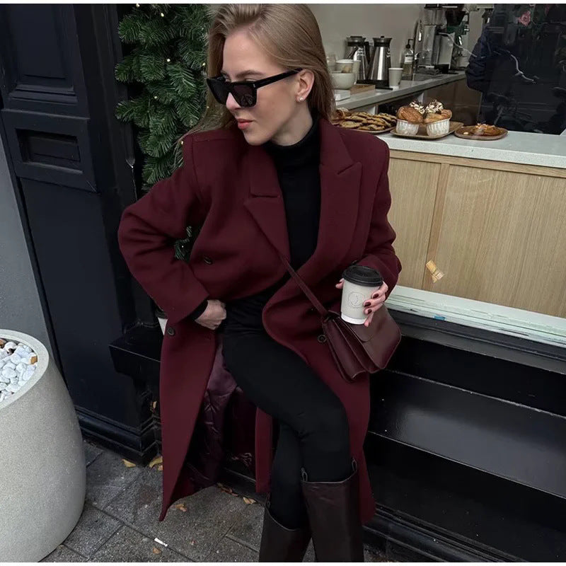 Women's tailored long coat in double-breasted style with shawl collar and patch pockets Mune Fashion