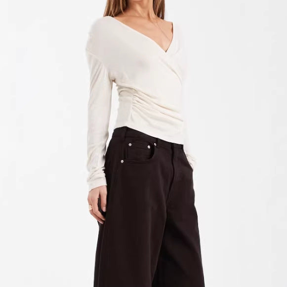 Women Figure-hugging Wrap Top with V-neck and Ruffling