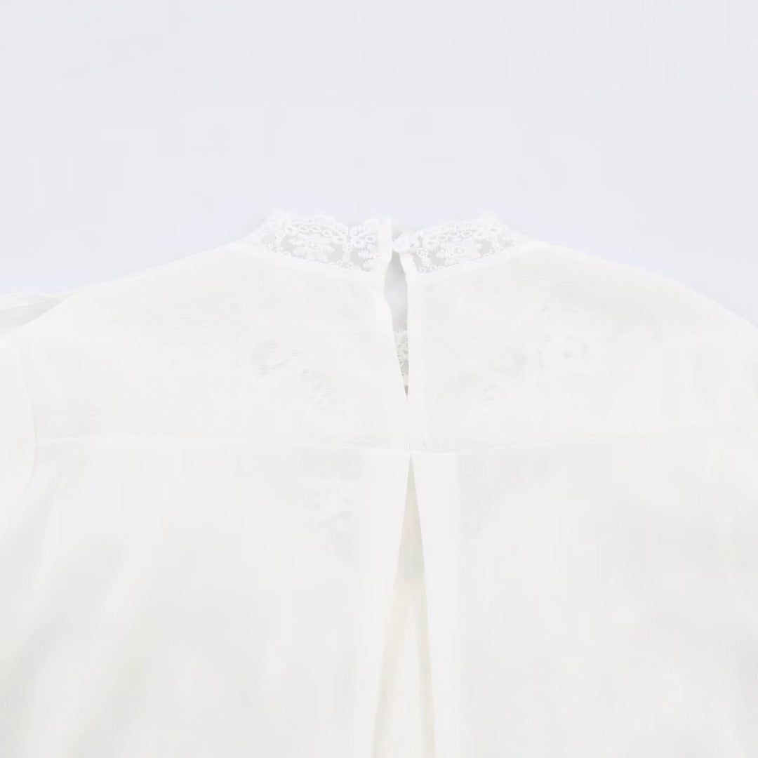 Women's Romantic Lace Blouse with Ruffles and Stand-Up Collar Mune Fashion