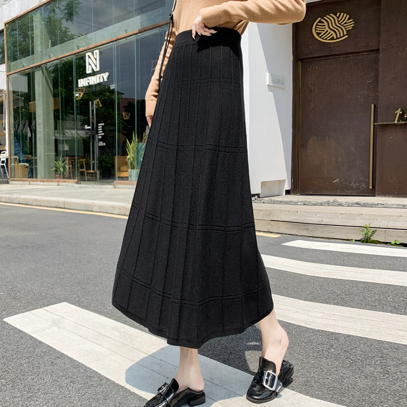Women's Elegant, Pleated Maxi Skirt with Fine Ribbed Texture Mune Fashion