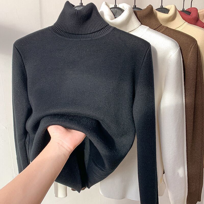 Women's fine knit turtleneck sweater with warming inner lining and slim silhouette Mune Fashion