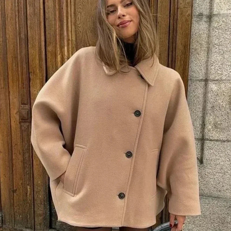 Women Oversized Wool Blend Boxy Short Coat with Lapel Collar and Insert Pockets Mune Fashion