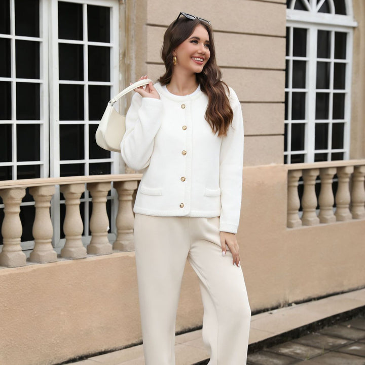 Ladies Elegant Cardigan with Round Neck, Decorative Buttons and Patch Pockets Mune Fashion