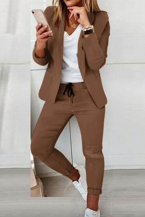 Women's two-piece blazer jogger set with tailored blazer and elastic waistband trousers Mune Fashion