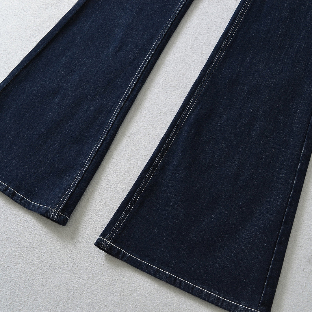 Women Flared Jeans with decorative center seam and contrast stitching Mune Fashion