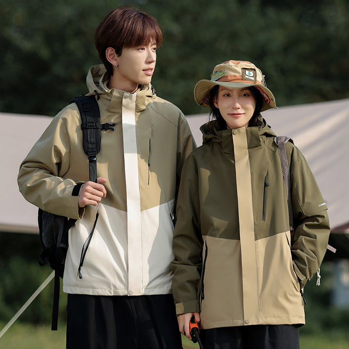 Women's trekking softshell parka with dual-layer membrane, welded seams, and adjustable hood Mune Fashion