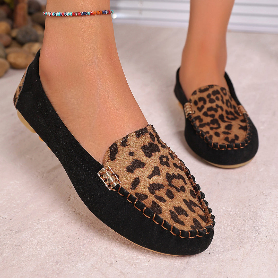 Ladies nan moccasin-loafer with leopard pattern, decorative stitching and flexible nub sole Mune Fashion